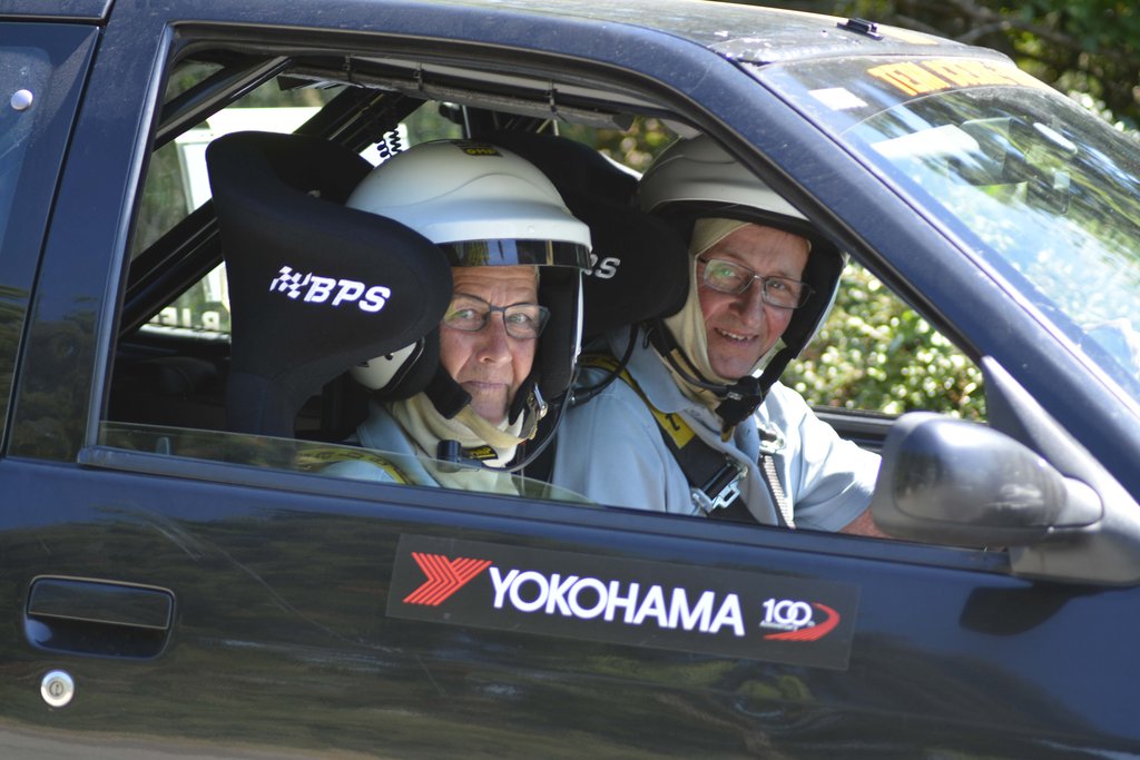 Niels og Inger Bjerre hygger sig med klubrally